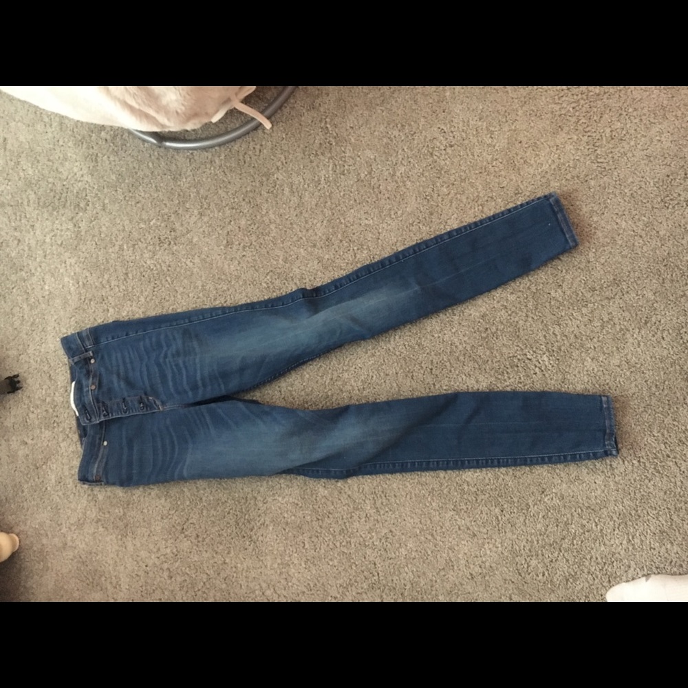 jeans